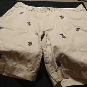 Mens kaki pineapple shorts